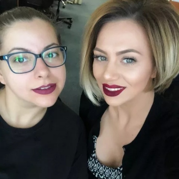 NEW! All day waterproof Rose Valet MATTE 💋💗💄 - Picture 3 of 8